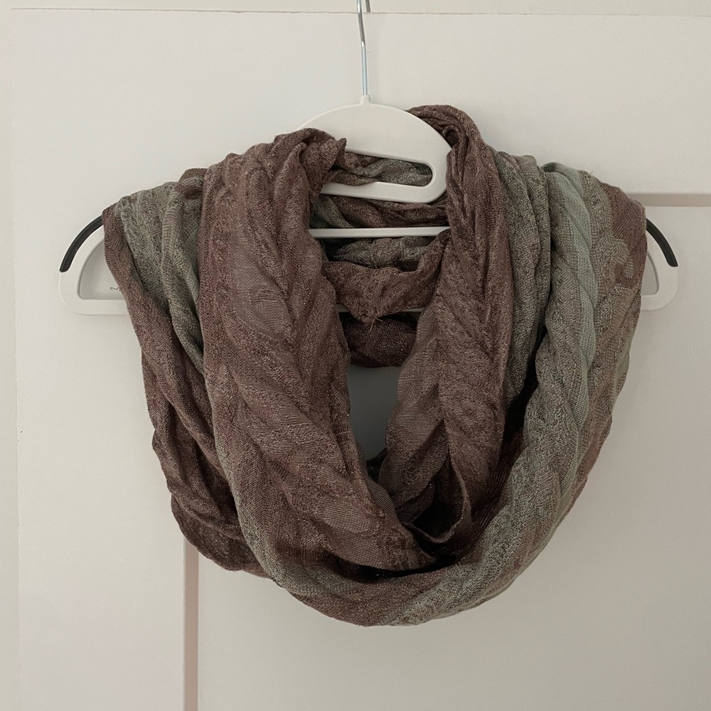 Metallic Knit Scarf